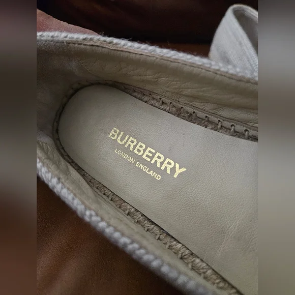 Burberry Tabitha Espadrilles with Black Logo Excellent Used 36 - Picture 8 of 11